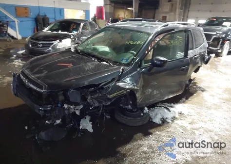 2018 Subaru Forester 2.5I Premium from USA, damaged, VIN JF2SJAEC1JH536815